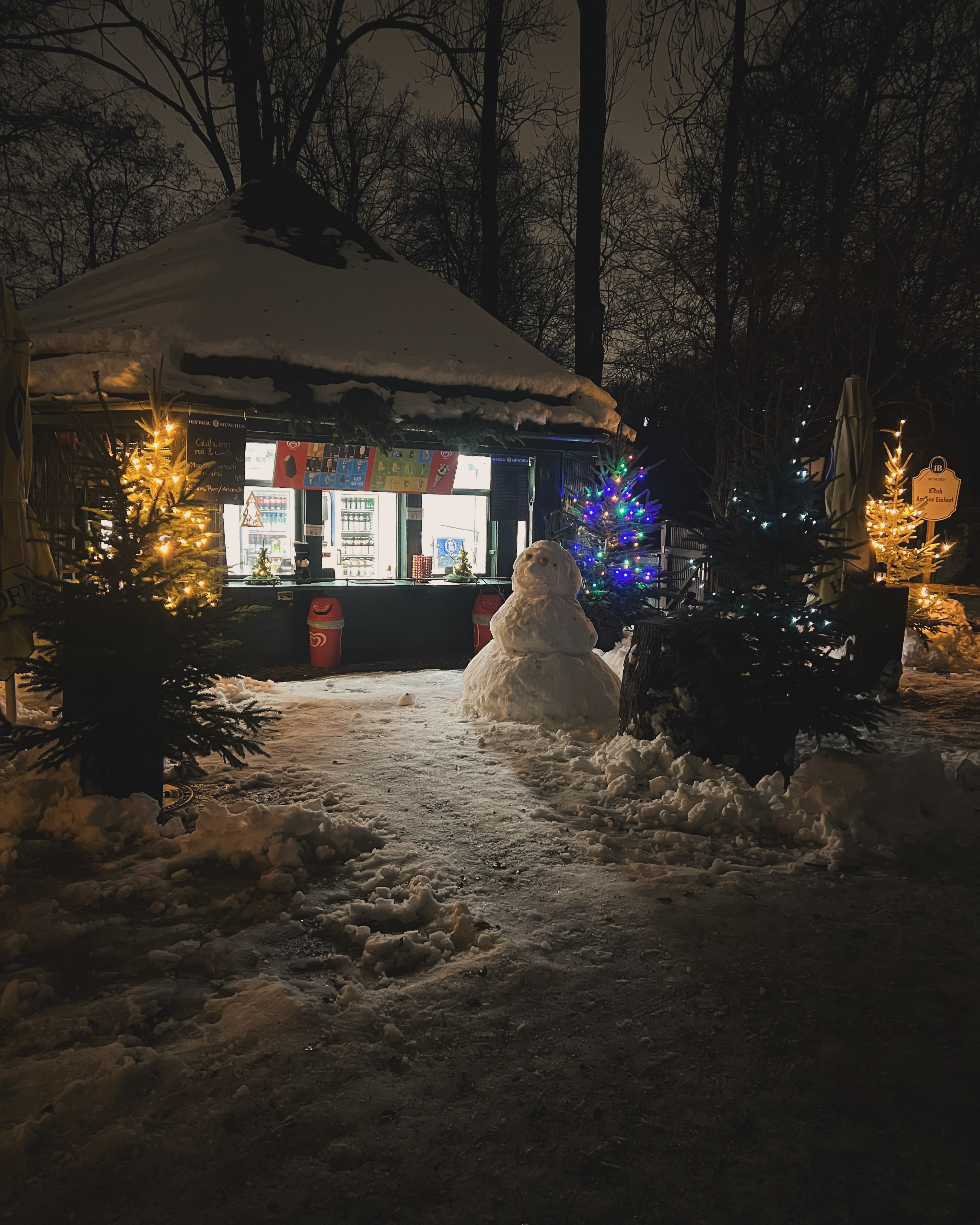 Kiosk am See-Einlauf Bild 1