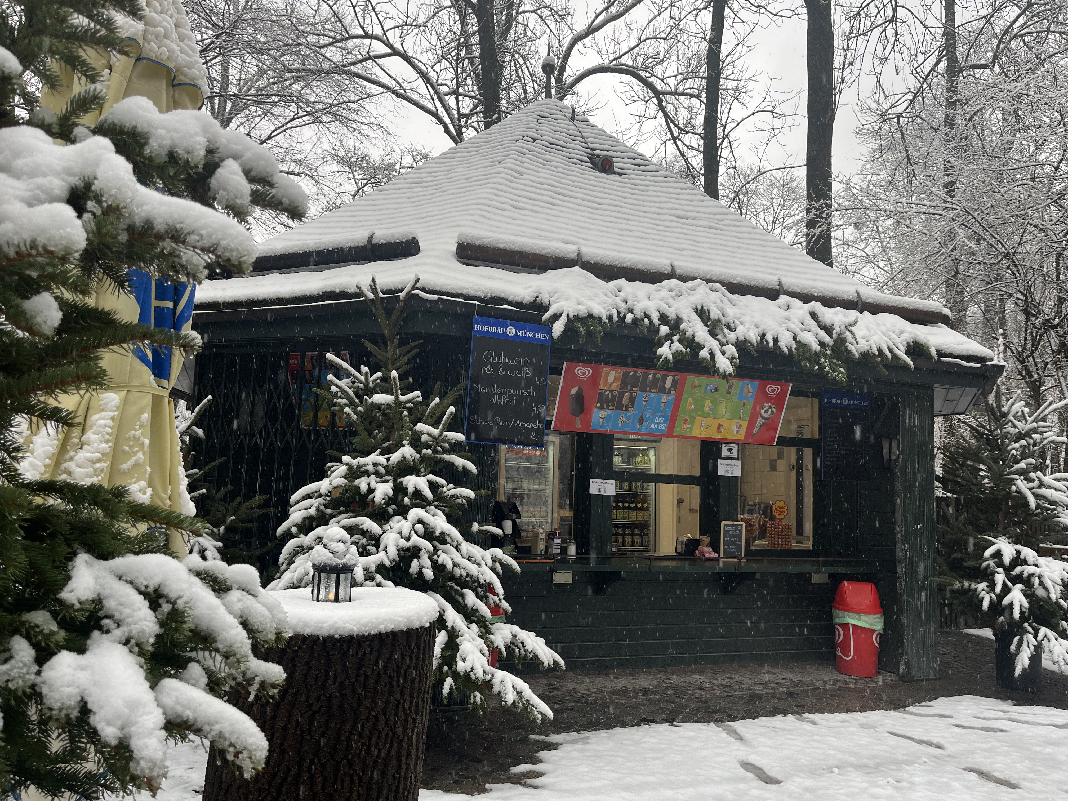 Kiosk am See-Einlauf Bild 9